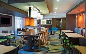 Fairfield Inn & Suites By Marriott San Antonio Airport/North Star Mall
